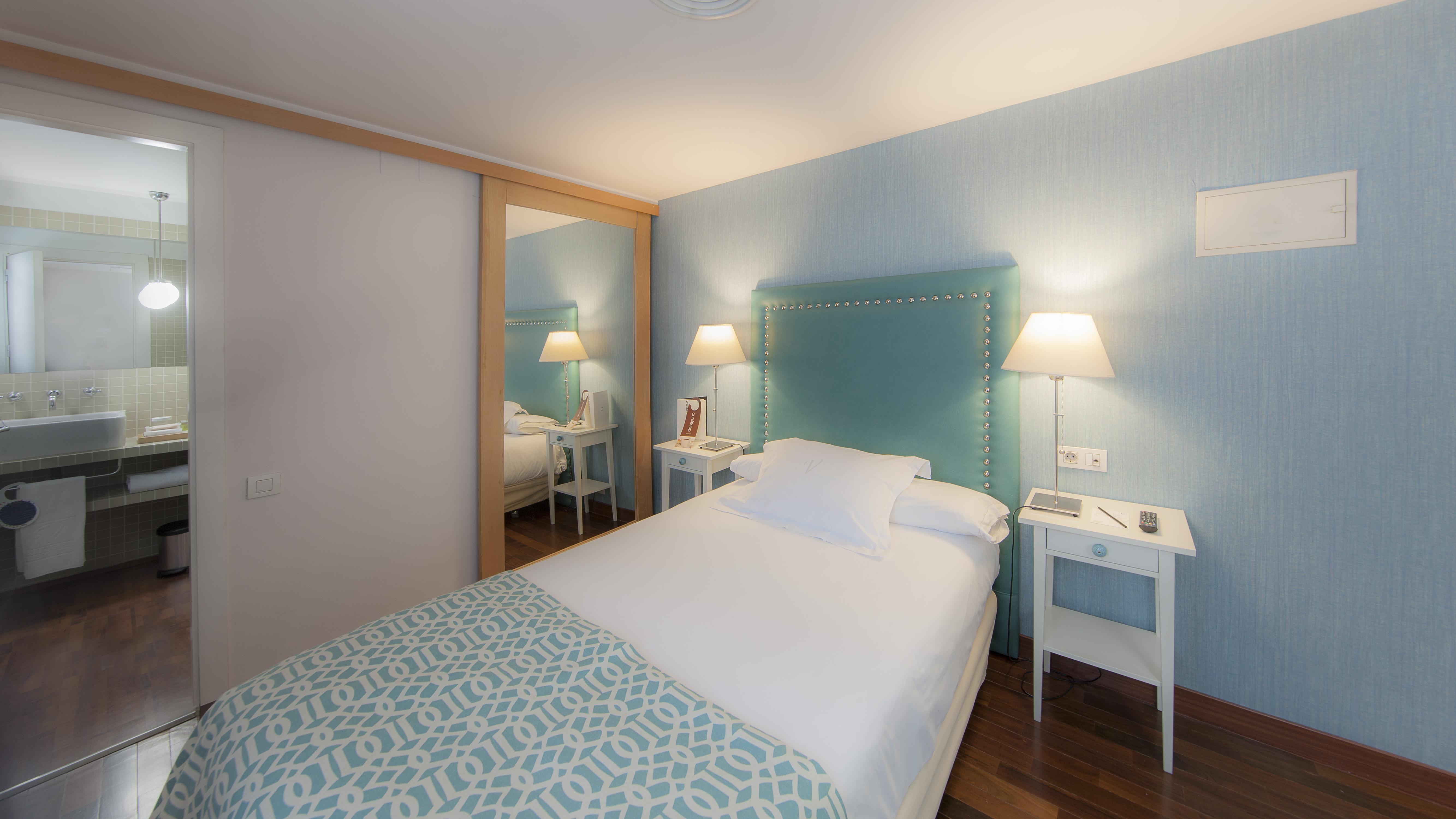 Vincci Soma Hotel Madrid Bagian luar foto